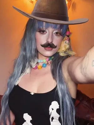 Ashnikko OnlyFans Leaked Free Thumbnail Picture - #SVVHgkz0O7