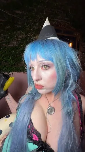 Ashnikko OnlyFans Leaked Free Thumbnail Picture - #VLvpciRwmV