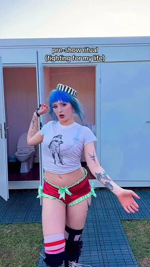 Ashnikko OnlyFans Leaked Free Thumbnail Picture - #XTTs4F9LMk