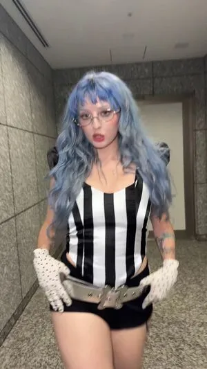 Ashnikko OnlyFans Leaked Free Thumbnail Picture - #ZnazaJPdVr