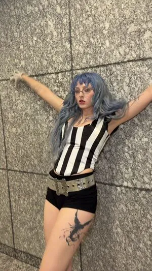 Ashnikko OnlyFans Leaked Free Thumbnail Picture - #fqCYcaVT4m