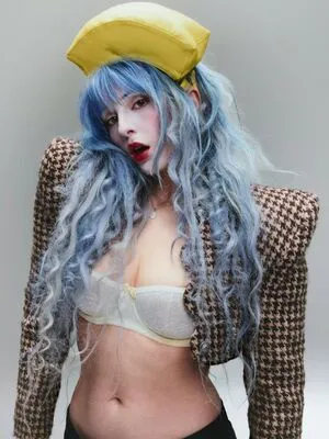 Ashnikko OnlyFans Leaked Free Thumbnail Picture - #nGtOQyiq5o