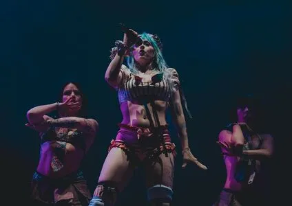 Ashnikko OnlyFans Leaked Free Thumbnail Picture - #ooTMfSIUvm