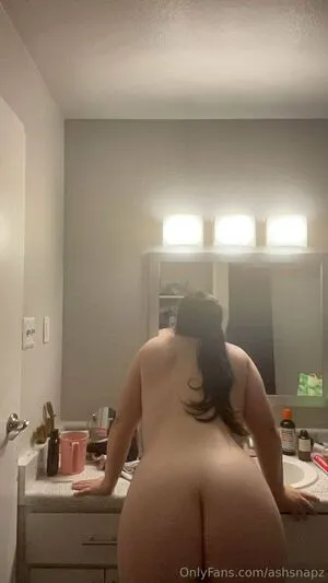 Ashsnapz OnlyFans Leaked Free Thumbnail Picture - #J4yzMh9Xak