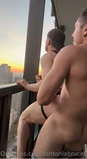 Ashtonlabrucefree OnlyFans Leaked Free Thumbnail Picture - #La0ic9P5Yr