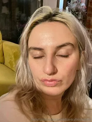 Ashtrayprincess OnlyFans Leaked Free Thumbnail Picture - #EpWsQK3osw