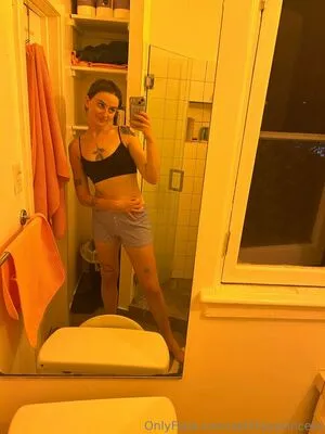 Ashtrayprincess OnlyFans Leaked Free Thumbnail Picture - #rrN54yW7n5