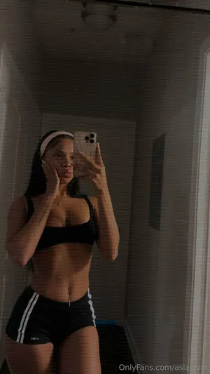 Asia Sym OnlyFans Leaked Free Thumbnail Picture - #5TU1hbS3bh