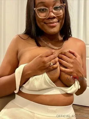 Asialynnbby OnlyFans Leaked Free Thumbnail Picture - #vfOzApeN69