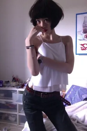 Asian From Early 2000 Era OnlyFans Leaked Free Thumbnail Picture - #N2oC43krMt