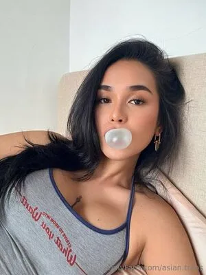 Asian Trans OnlyFans Leaked Free Thumbnail Picture - #kL0IUeV7H8
