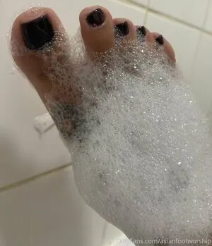 Asianfootworship OnlyFans Leaked Free Thumbnail Picture - #0Az3V2bgRM