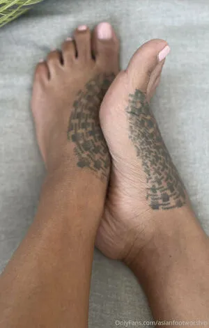 Asianfootworship OnlyFans Leaked Free Thumbnail Picture - #oo1Z6ja0mo