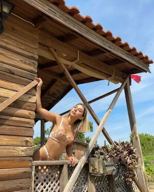 Askonuzelanur OnlyFans Leaked Free Thumbnail Picture - #5AoAzf9adh