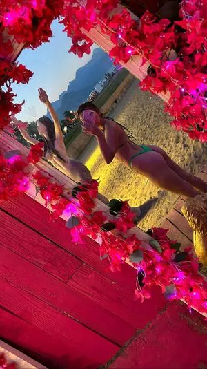 Askonuzelanur OnlyFans Leaked Free Thumbnail Picture - #mbaCPuyvrp