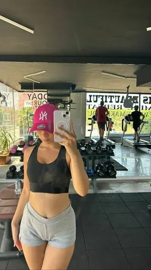 Askonuzelanur OnlyFans Leaked Free Thumbnail Picture - #vUpBPGbkn1