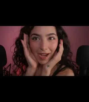 ASMR Glow OnlyFans Leaked Free Thumbnail Picture - #EGrNvxhf9w