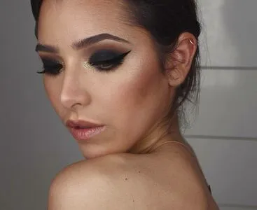 ASMR Glow OnlyFans Leaked Free Thumbnail Picture - #LQVJe3t032