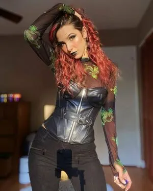 ASMR Glow OnlyFans Leaked Free Thumbnail Picture - #ZYIrDnC5hr