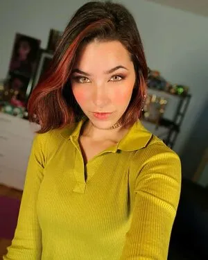 ASMR Glow OnlyFans Leaked Free Thumbnail Picture - #aNZGBCScu5