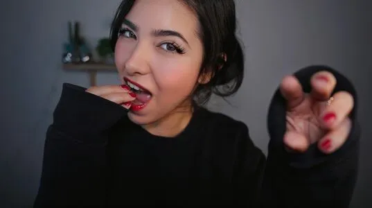 ASMR Glow OnlyFans Leaked Free Thumbnail Picture - #aQ6U7sWSG1