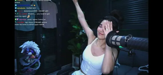 ASMR Glow OnlyFans Leaked Free Thumbnail Picture - #bUymZiCfw2