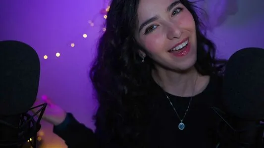 ASMR Glow OnlyFans Leaked Free Thumbnail Picture - #oMP1ySf0C5