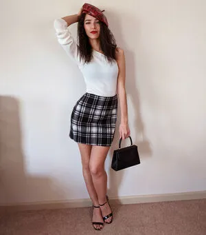 ASMR Glow OnlyFans Leaked Free Thumbnail Picture - #p6DCthVi0t