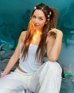 ASMR Glow OnlyFans Leaked Free Thumbnail Picture - #u3E6kJv27U