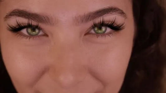 ASMR Glow OnlyFans Leaked Free Thumbnail Picture - #w4Qfbu4fhm