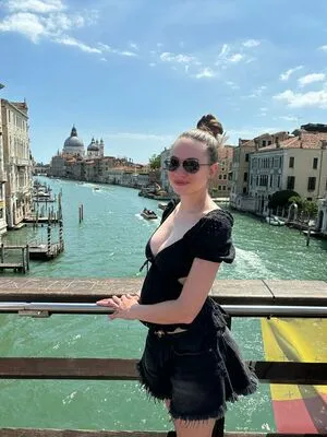 ASMR Massage OnlyFans Leaked Free Thumbnail Picture - #o2i4UEwkjb