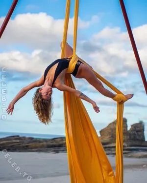 Asmressense OnlyFans Leaked Free Thumbnail Picture - #xWd7P1S1U7