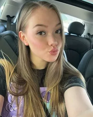 Asmrlia OnlyFans Leaked Free Thumbnail Picture - #s1FKWrJ2AN