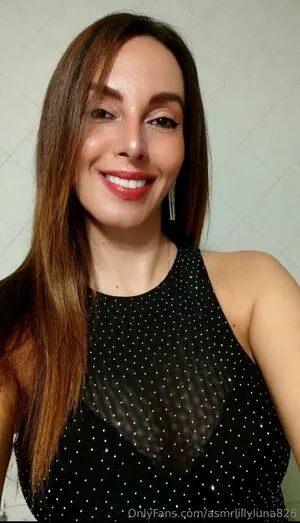 Asmrlillyluna826 OnlyFans Leaked Free Thumbnail Picture - #CFFHwenD3i