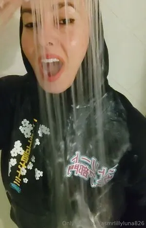 Asmrlillyluna826 OnlyFans Leaked Free Thumbnail Picture - #ufStDDBnRD