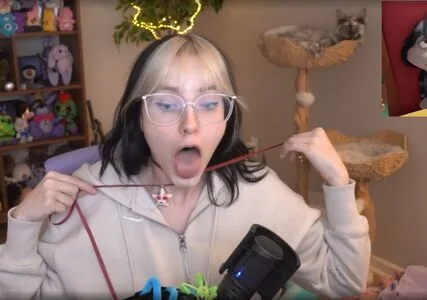Aspen Ow OnlyFans Leaked Free Thumbnail Picture - #r4GpjF4YA2