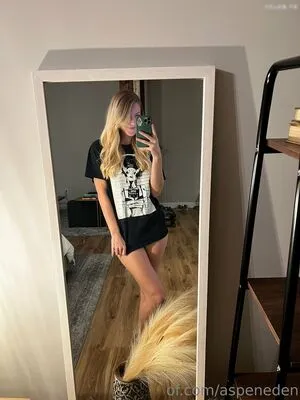 Aspeneden OnlyFans Leaked Free Thumbnail Picture - #mGq3qVH4ME