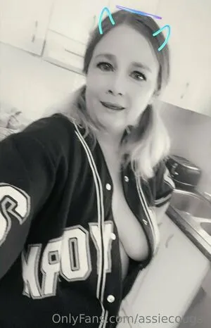 Assiecougar OnlyFans Leaked Free Thumbnail Picture - #33BbUQbmDj