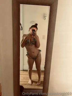 Asssstrogirl69 OnlyFans Leaked Free Thumbnail Picture - #uzB4mL2BrD