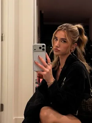 Astabush OnlyFans Leaked Free Thumbnail Picture - #04yxiSguli