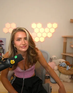 Astabush OnlyFans Leaked Free Thumbnail Picture - #FNcUqCMNiY