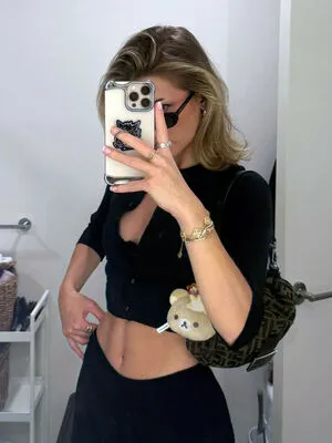 Astabush OnlyFans Leaked Free Thumbnail Picture - #RKU6T9sGox