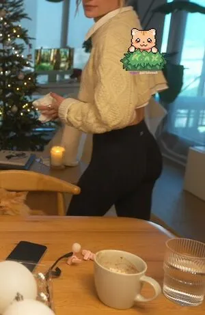 Astabush OnlyFans Leaked Free Thumbnail Picture - #gS6bYOo2R0