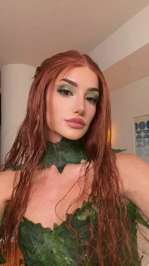 Astabush OnlyFans Leaked Free Thumbnail Picture - #m7d0PudMmg