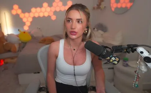 Astabush OnlyFans Leaked Free Thumbnail Picture - #wkvqqBhZIf