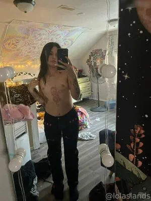 Astralnympf OnlyFans Leaked Free Thumbnail Picture - #NxtdoqOsQO