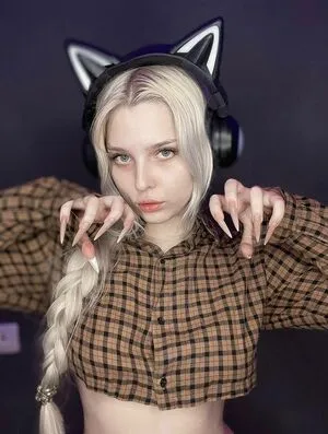 Astreliz OnlyFans Leaked Free Thumbnail Picture - #bansEpB0DI
