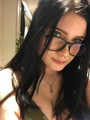 Astrid Gothly OnlyFans Leaked Free Thumbnail Picture - #gtoAvcnhwx