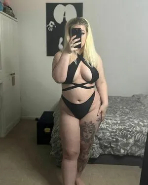 Astrid Rose OnlyFans Leaked Free Thumbnail Picture - #In6yx3WIja