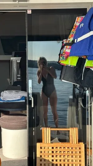 Astrid S OnlyFans Leaked Free Thumbnail Picture - #AJmsKMZGnc